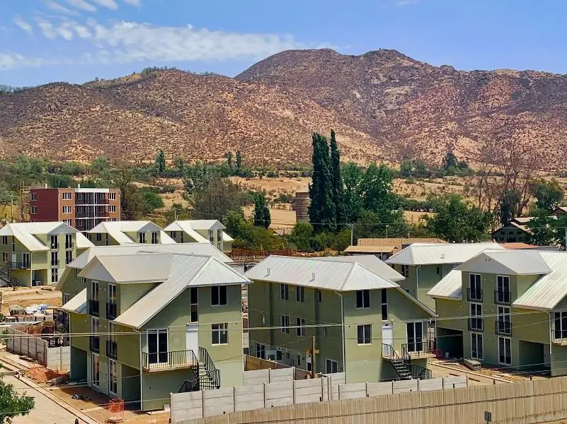 Quickwall realizó la Instalación de EIFS en conjunto habitacional Montes Andinos, Los Andes