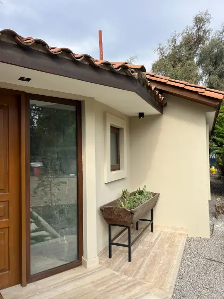 Rehabilitación térmica de casa chilena con EIFS